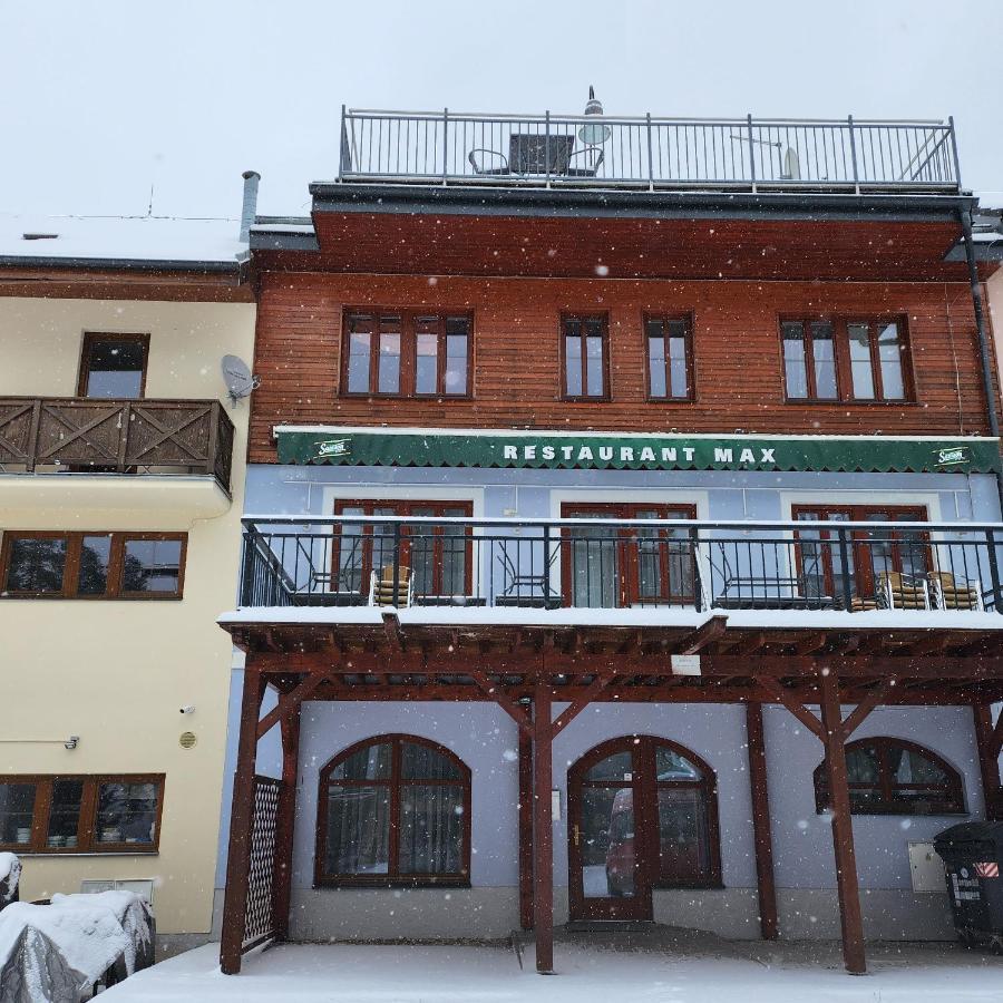 Ubytování u Maxe Lipno nad Vltavou Exterior foto